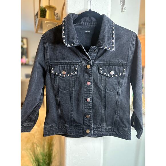 Forever 21 Women's Black Jean Studded Jacket Size Small (2-6) - Picture 1 of 3